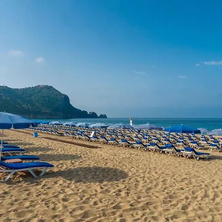 Semesteranläggning (resort) Gardenia