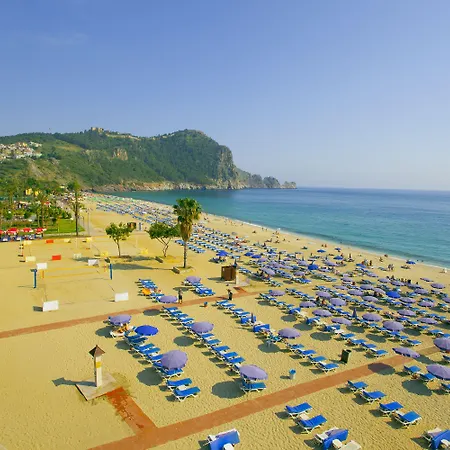 Semesteranläggning (resort) Gardenia 4*